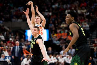Long-range shooting haunted Syracuse on Thursday night — Baylor’s 47.1 percent shooting display from deep left SU with few answers in a 78-69 season-ending loss in the first round of the NCAA Tournament. 